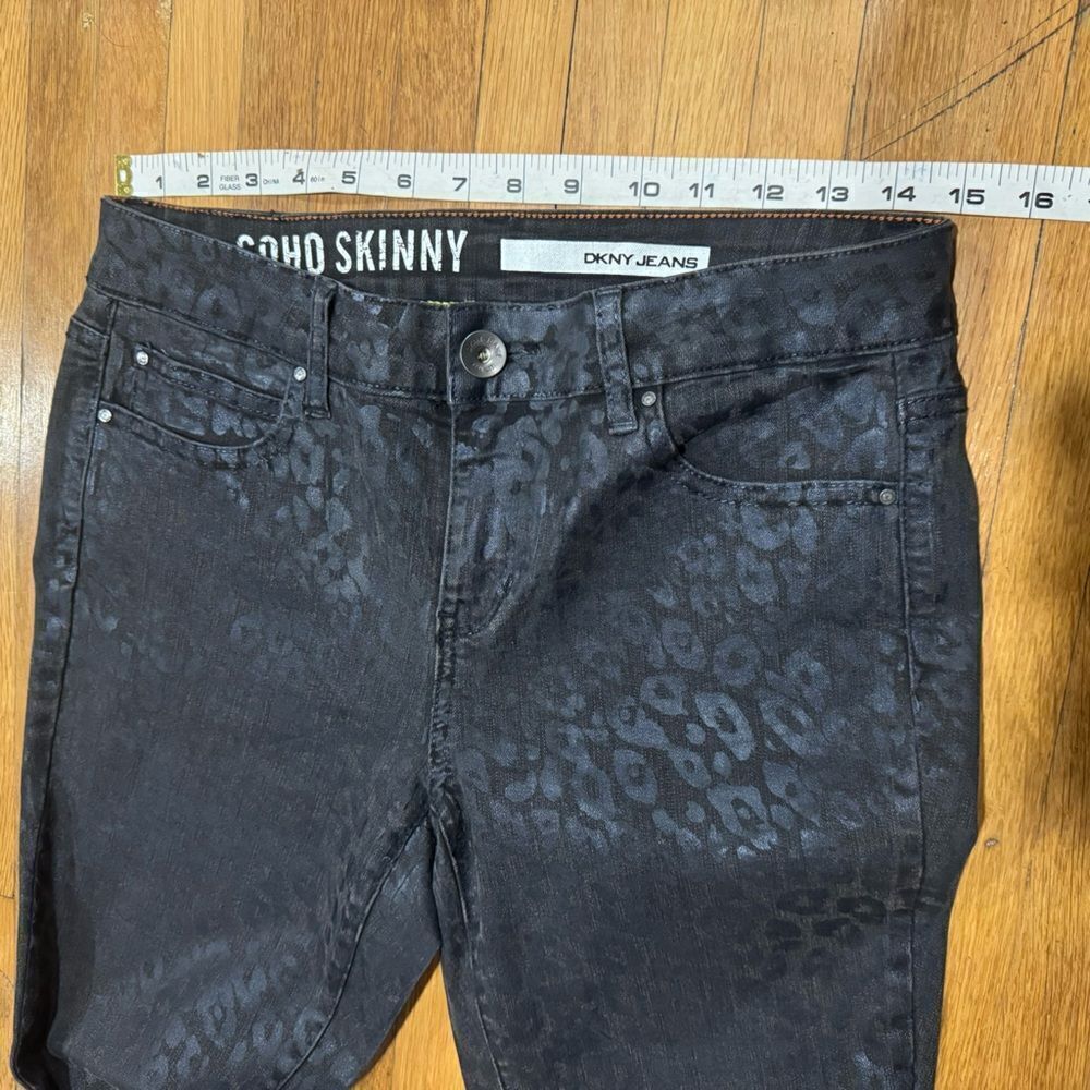 DKNY Black Subtle Leopard Print Skinny Jeans - Picture 11 of 12